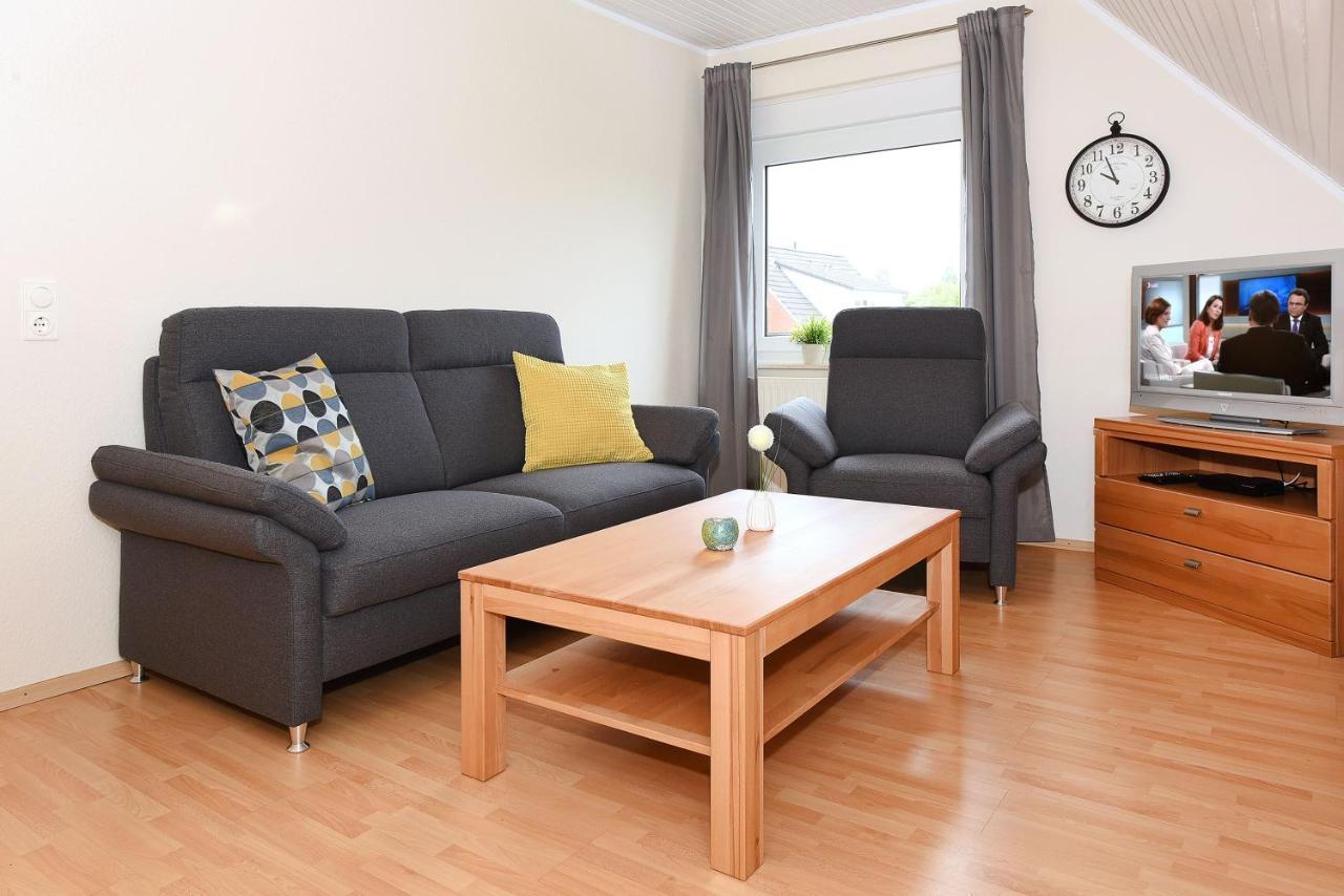 Ferienwohnungen Haus Gezeiten Neuharlingersiel Ngoại thất bức ảnh