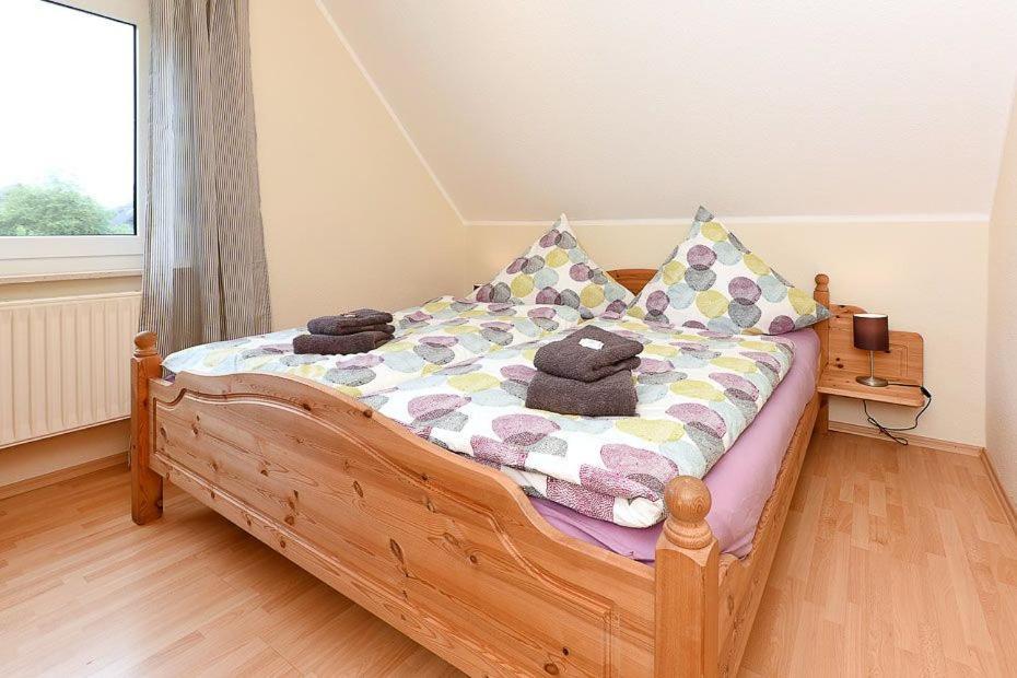 Ferienwohnungen Haus Gezeiten Neuharlingersiel Ngoại thất bức ảnh