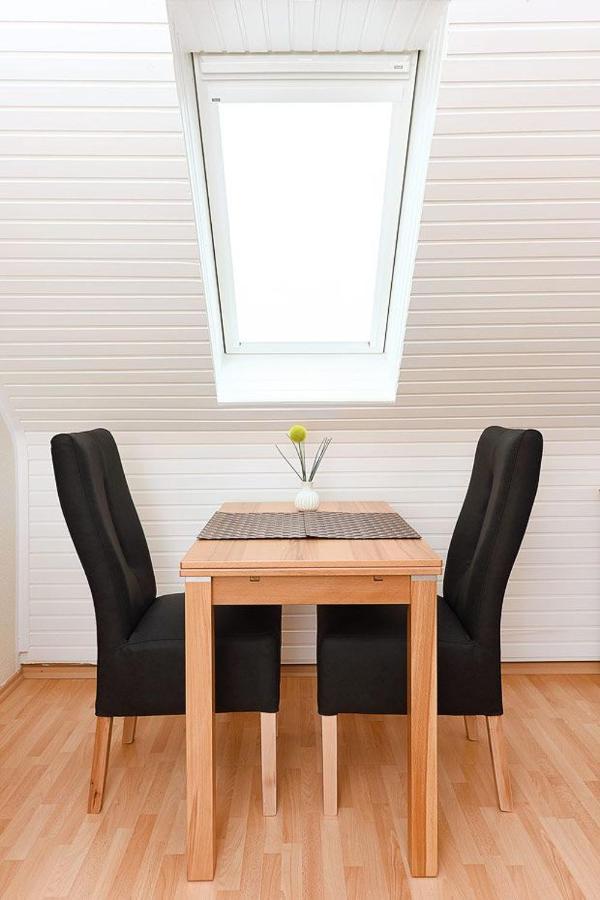 Ferienwohnungen Haus Gezeiten Neuharlingersiel Ngoại thất bức ảnh